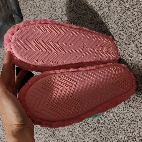 Wicked Plush Platform Women Slippers 9/10 - Picture 6 of 6